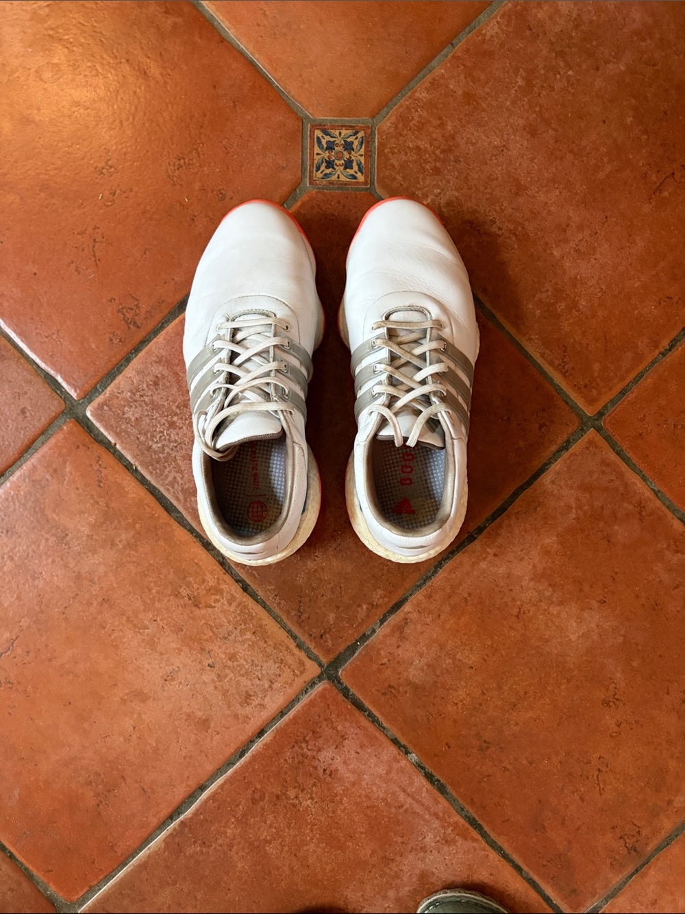Women’s Addidas Tour 360 Boost golf shoes 8.5